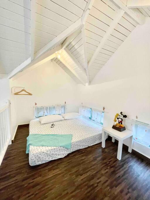 Sea Kecil Tiny House Near Jetty Of Kuala Besut Villa Kampong Nail Eksteriør billede
